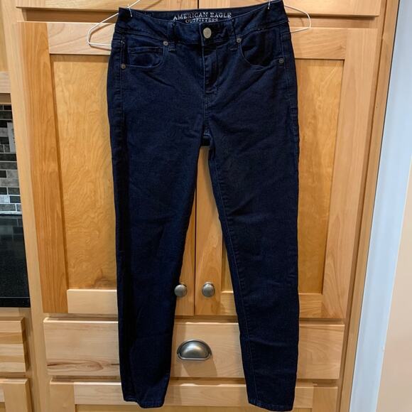 American Eagle Jeans Super Skinny Sz 4 Short - Picture 1 of 8
